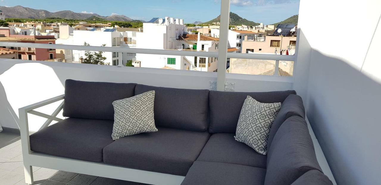 Sonne & Meerblick Aus 40 Grad Heissem Whirlpool Geniessen - Zentral Am Hafen Und Dennoch Ruhig Cala Ratjada  Exterior foto