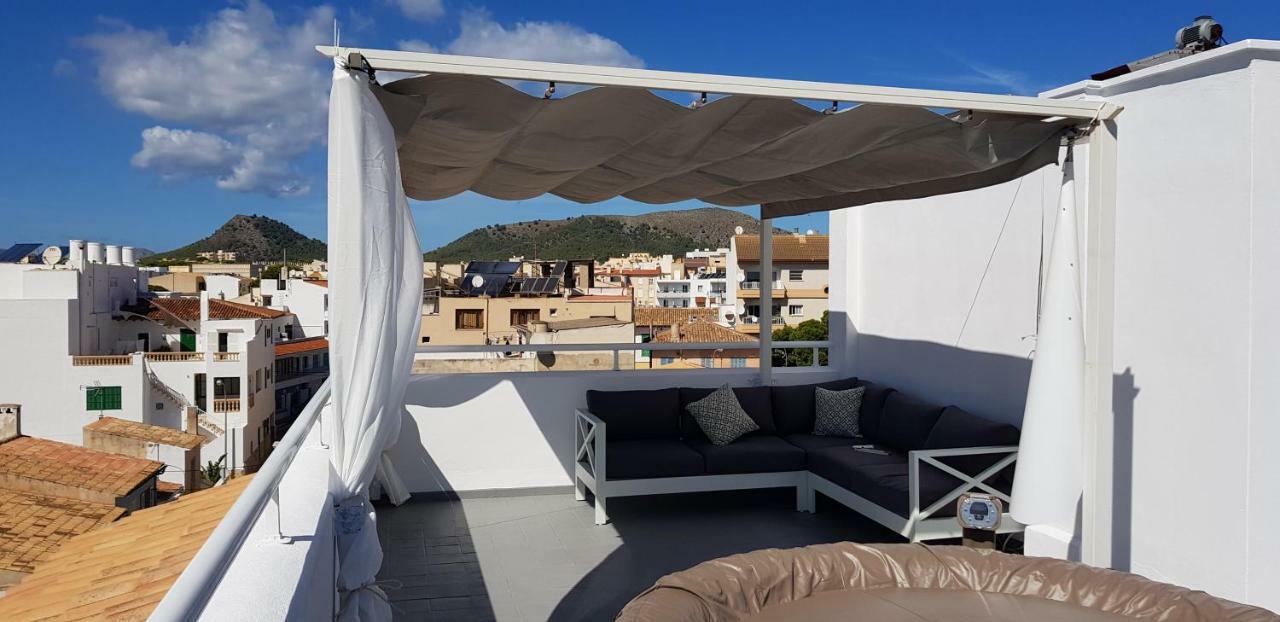 Sonne & Meerblick Aus 40 Grad Heissem Whirlpool Geniessen - Zentral Am Hafen Und Dennoch Ruhig Cala Ratjada  Exterior foto